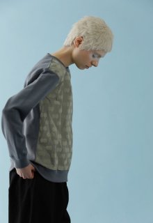 < pre-order > twins dots print pull over