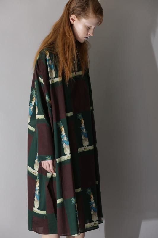 old fashion print one-piece - SUNAOKUWAHARA ONLINE STORE old fashion print one-piece - SUNAOKUWAHARA ONLINE STORE
