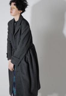 coats & jackets - SUNAOKUWAHARA ONLINE STORE