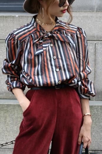 stripe ribbon blouse