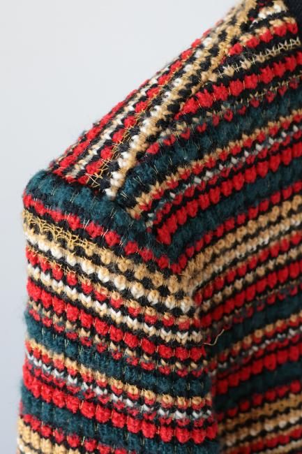 vintage】Yves Saint Laurent / gold retro button collarless