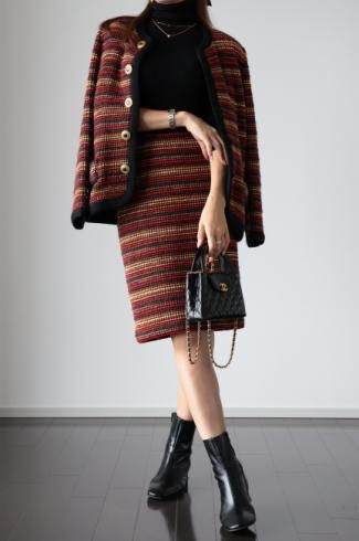 vintageYves Saint Laurent / gold retro button collarless knit jacket  skirt set up