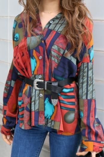 vintagemulti color geometric pattern blouse