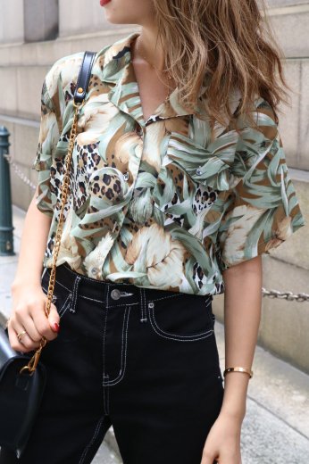 vintageopen collar leopard & flower pattern blouse