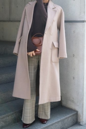<img class='new_mark_img1' src='https://img.shop-pro.jp/img/new/icons57.gif' style='border:none;display:inline;margin:0px;padding:0px;width:auto;' />notched lapel collar out pocket wool coat / beige