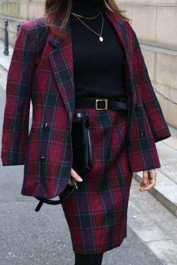 vintagenotched lapel collar tweed check pattern jacket  narrow skirt set up