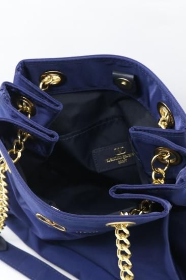 美品【VALENTINO GARAVANI】バニティバッグ　ゴールド金具　ブルー 美品【VALENTINO GARAVANI】バニティバッグ ゴールド金具 ブルー