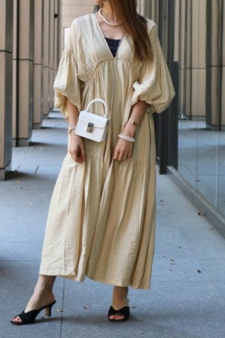 balloon sleeves tiered negligee maxi dress (petticoat set) / beige