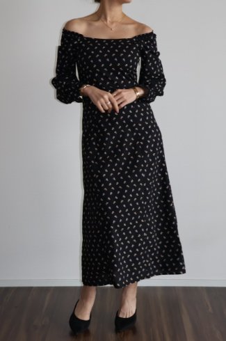 square neck shirring switch floral flare dress / navy