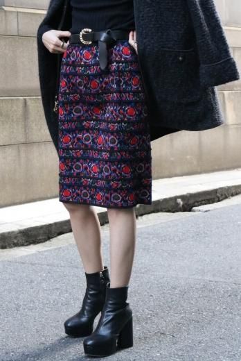 vintageYves Saint Laurent / patterned all over tiered wool knit skirt