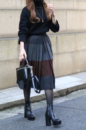 vintageChristian Dior / gradation color pleats wool skirt