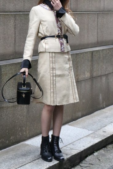 vintage】PRADA / floral piping no collar jacket & tight skirt tweed set up -  Madder vintage