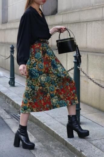 vintage80's waist tuck floral jacquard flare skirt