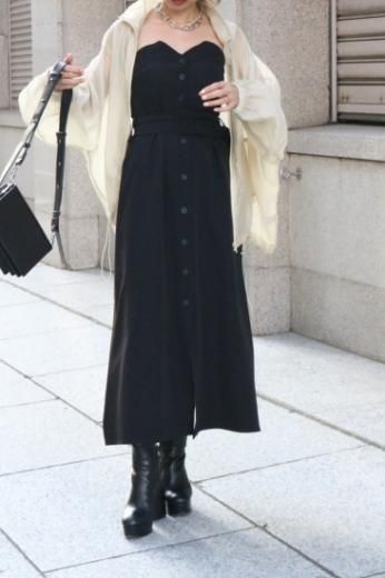 <img class='new_mark_img1' src='https://img.shop-pro.jp/img/new/icons57.gif' style='border:none;display:inline;margin:0px;padding:0px;width:auto;' />side ribbon bare top button down flare dress / black