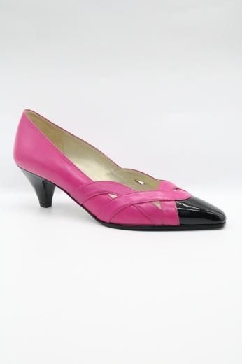 vintageYves Saint Laurent / pointed toe bicolor pumps 36