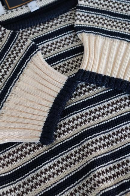 vintage】FENDI / U neck compact summer knit tops - Madder