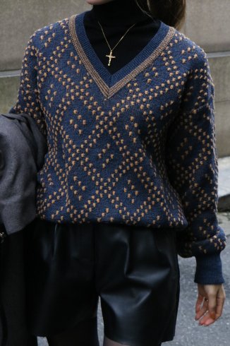 【vintage】Yves Saint Laurent / V neck loose fit pull over knit tops