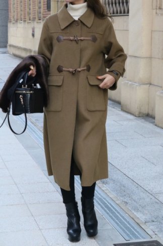 <img class='new_mark_img1' src='https://img.shop-pro.jp/img/new/icons57.gif' style='border:none;display:inline;margin:0px;padding:0px;width:auto;' />soutien collar out pocket duffel coat / khaki