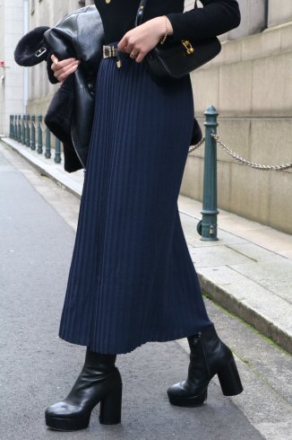 【vintage】Yves Saint Laurent / one way pleats knit long skirt
