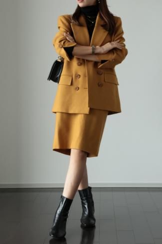 vintageChristian Dior / belied lapel collar double breasted jacket  straight skirt set up
