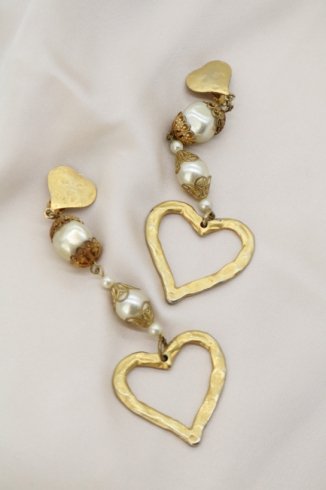 vintage80's heart motif pearl swing earrings