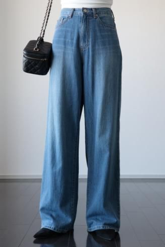 <img class='new_mark_img1' src='https://img.shop-pro.jp/img/new/icons56.gif' style='border:none;display:inline;margin:0px;padding:0px;width:auto;' />vintage like high waist wide denim pants / blue