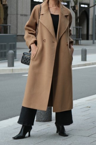 <img class='new_mark_img1' src='https://img.shop-pro.jp/img/new/icons56.gif' style='border:none;display:inline;margin:0px;padding:0px;width:auto;' />HAND MADE stitch design double breasted wool coat / brown