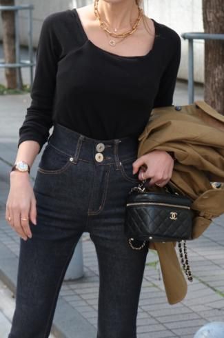 square neck raglan sleeves cup in rib tops / black