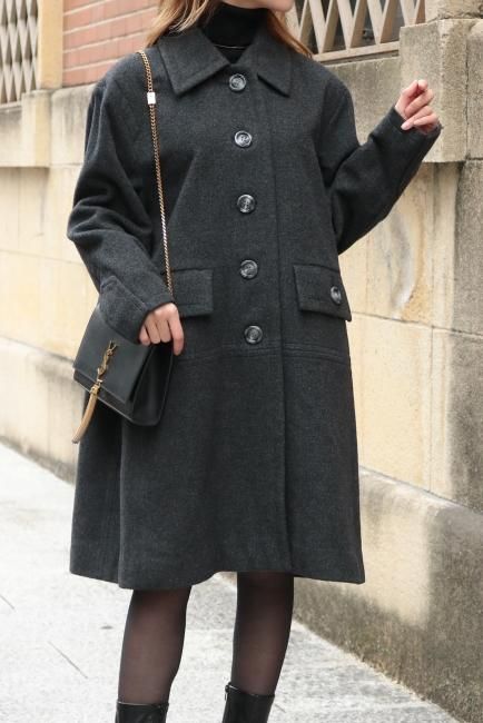 SAINT LAURENT グレー ダブルブレスト チェスターコート　定価30万 SAINT LAURENT グレー ダブルブレスト チェスターコート定価30万