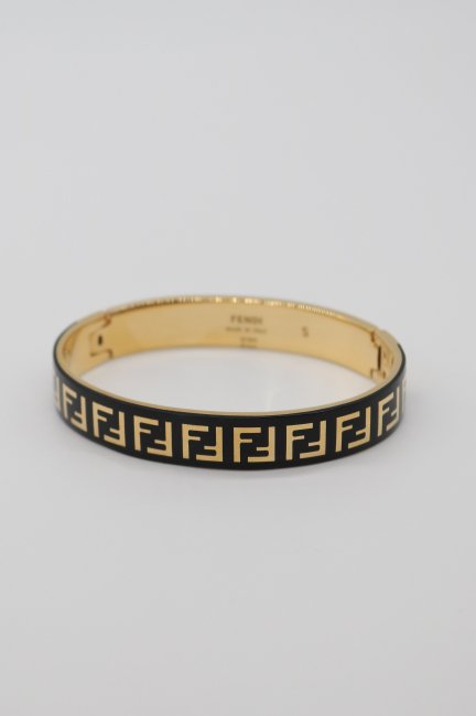 USED】FENDI / 'FF' motif oval bangle - Madder vintage