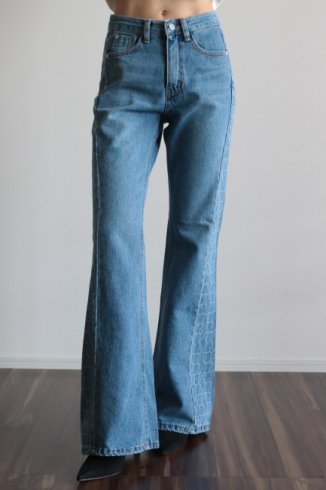 side switching flare denim pants / blue