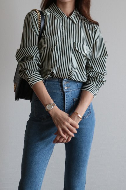 vintage】90's open collar stripe blouse - Madder vintage