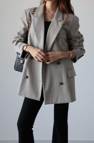 double breasted tailored jacket / greige