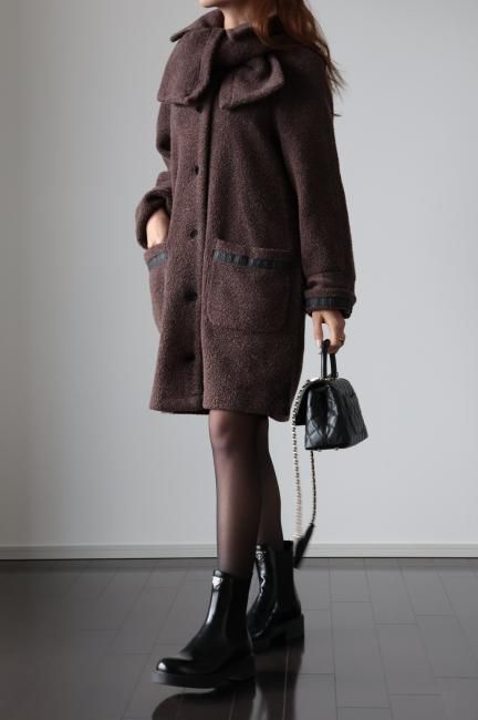 vintage】FENDI / FF logo boa coat (muffler set) - Madder vintage vintage】FENDI / FF logo boa coat (muffler set) - Madder vintage
