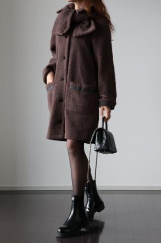 vintageFENDI / FF logo boa coat (muffler set)