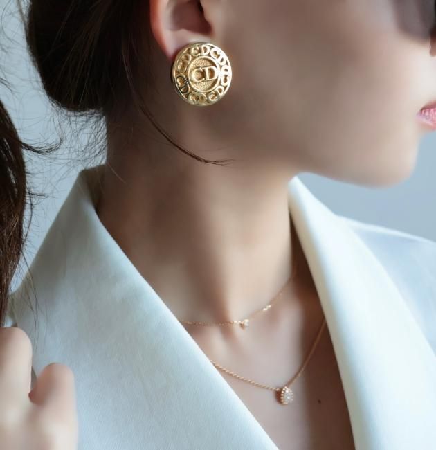 vintage】Christian Dior / CD signature logo round earring vintage】Christian Dior / CD signature logo round earring