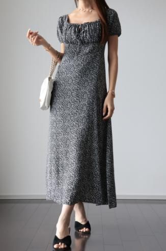 ribbon gather neck floral A line dress / black