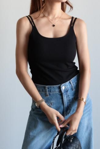 double strap cup in tank top / black