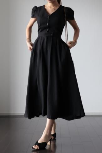 puff sleeves half button flare long dress / black