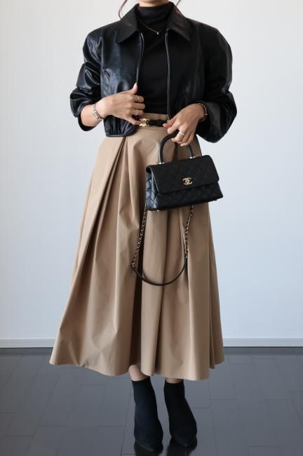 zip up eco leather short jacket / black - Madder vintage