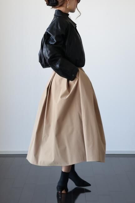 zip up eco leather short jacket / black - Madder vintage