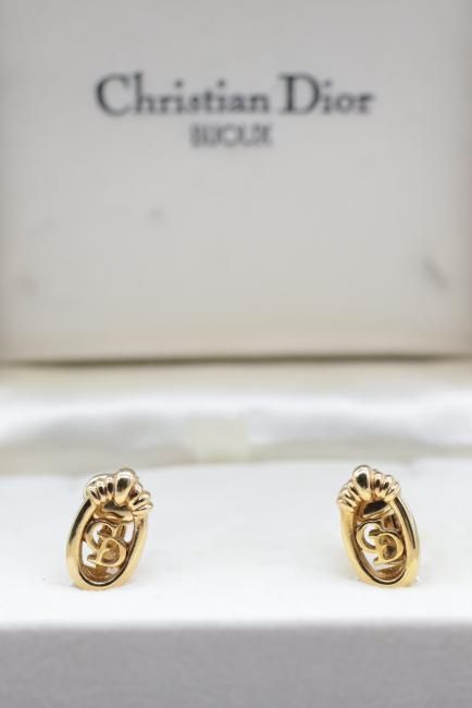 vintage】Christian Dior / CD signature logo oval earrings vintage】Christian Dior / CD signature logo oval earrings