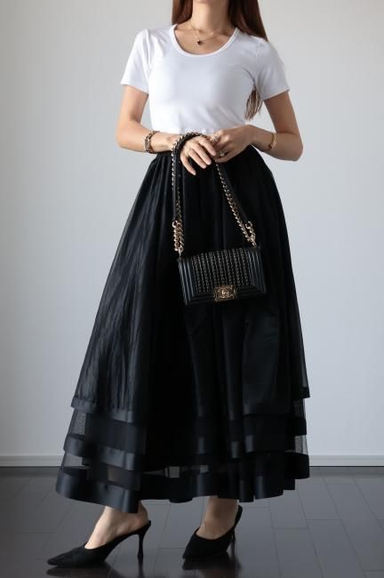 スカート Layered Frilled Satin Skirt Layered Frilled Satin Skirt