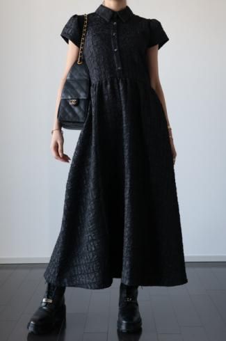 <img class='new_mark_img1' src='https://img.shop-pro.jp/img/new/icons14.gif' style='border:none;display:inline;margin:0px;padding:0px;width:auto;' />MAISELpuff sleeves half button crepe long dress / black
