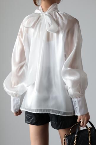 <img class='new_mark_img1' src='https://img.shop-pro.jp/img/new/icons14.gif' style='border:none;display:inline;margin:0px;padding:0px;width:auto;' />ribbon tie 2way organdie pullover blouse / white