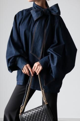 <img class='new_mark_img1' src='https://img.shop-pro.jp/img/new/icons14.gif' style='border:none;display:inline;margin:0px;padding:0px;width:auto;' />ribbon tie balloon sleeves denim blouse / indigo blue