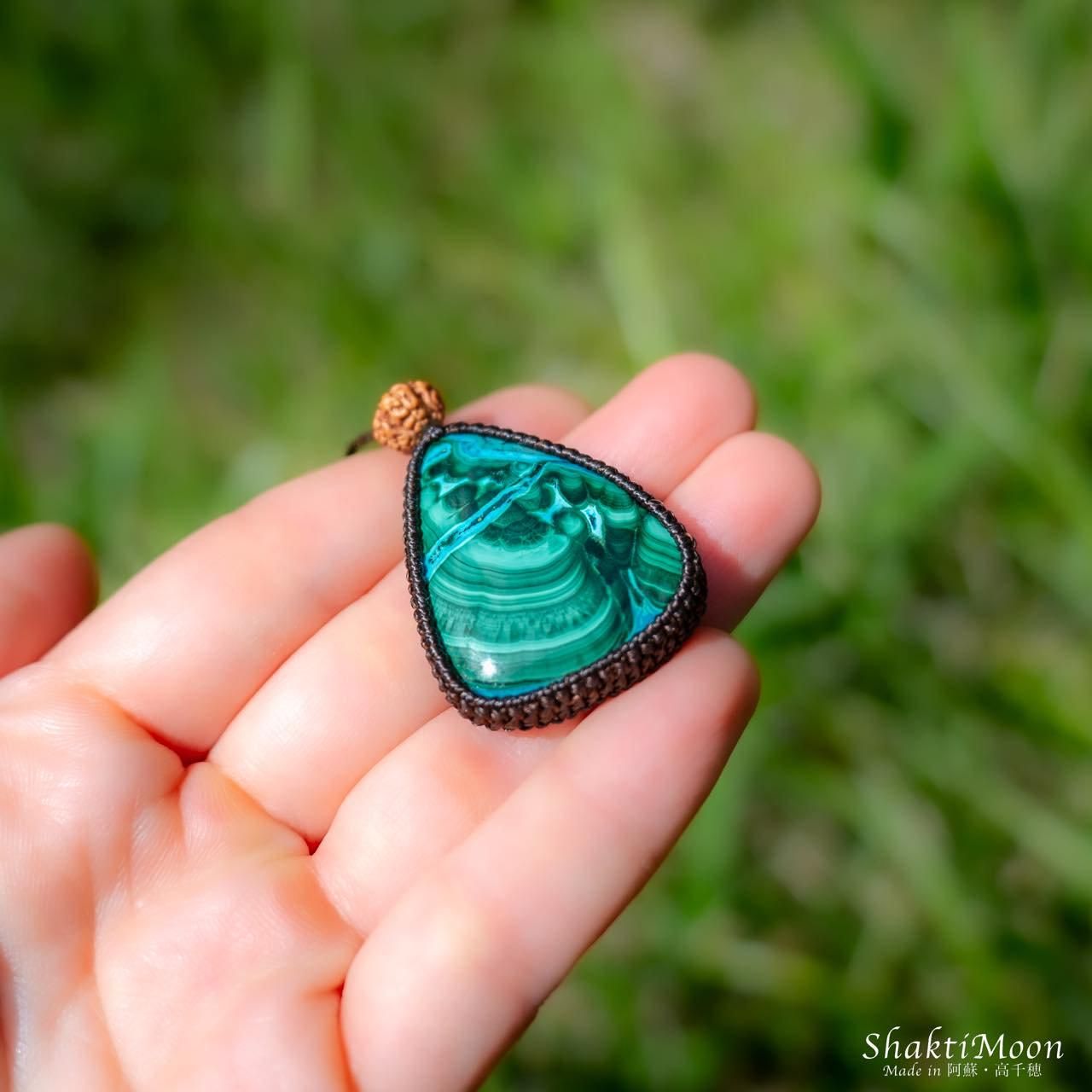 珪孔雀石 クリソコラ chrysocolla 天然石スフィア 丸玉