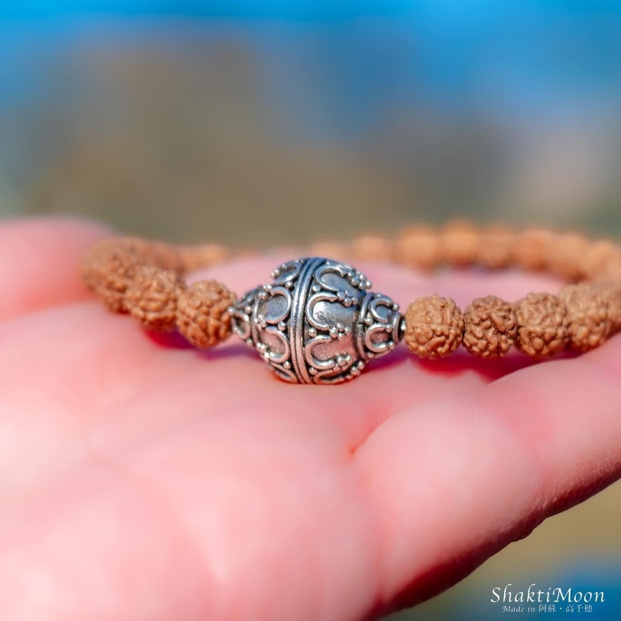 もんちゃん　ルドラクシャブレスレット他 浄化・癒しをお求めのあなたへ！ひと粒水晶】5mm・6mm天然石