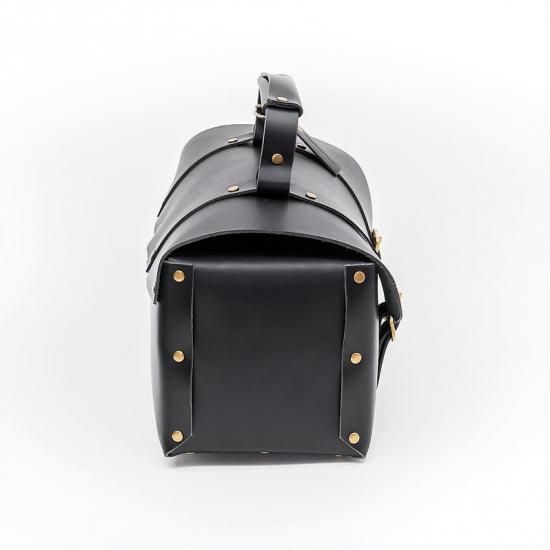 buzzhouse バズハウスデザイン ツールBOX型イタリアンレザーバッグ