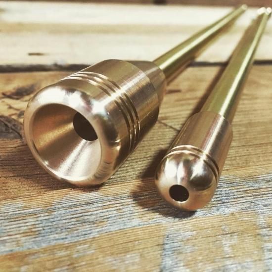 【野良道具製作所】 ALL真鍮製火吹き棒 「野良ブラスター」 2本継60cm ゴ 野良道具製作所 野良ブラスター ALL真鍮製火吹き棒 2本継60cm